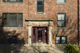 2540 W Leland Ave in Chicago, IL - Building Photo - Building Photo