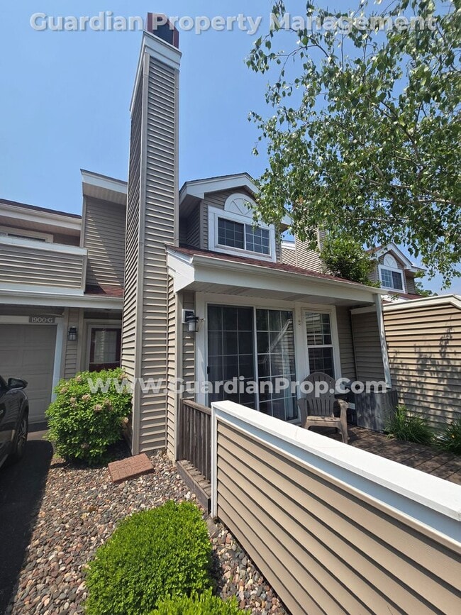 property at 1900 Shenandoah Ct