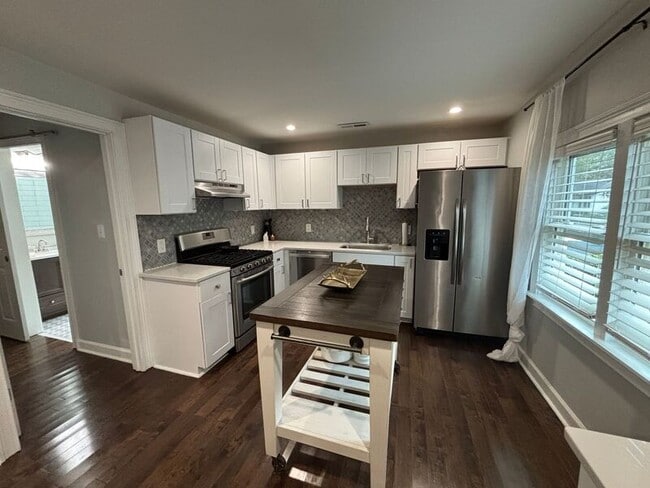 1129 Brody Ave in Charleston, SC - Building Photo - Building Photo