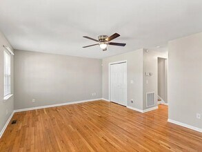 614 N Highland Park Ave in Chattanooga, TN - Foto de edificio - Building Photo