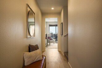 4543 Villa Loma Ln NE in Albuquerque, NM - Foto de edificio - Building Photo