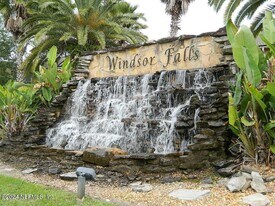 7053 Snowy Canyon Dr in Jacksonville, FL - Building Photo