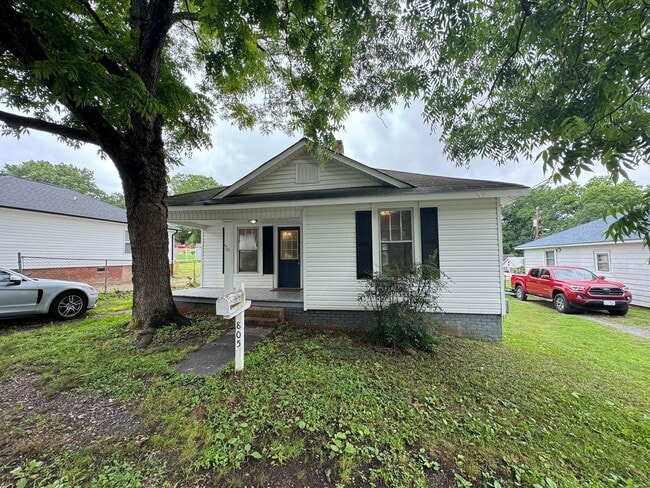 property at 805 Alma Ave