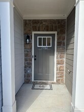 7784 Baron Rd in Fairburn, GA - Building Photo - Building Photo