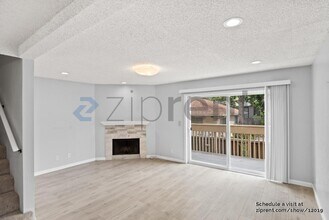 1017 Imperial Pl in Hayward, CA - Building Photo - Building Photo