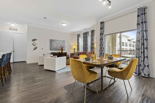 The Towers at Mercer Crossing in Farmers Branch, TX - Building Photo - Building Photo