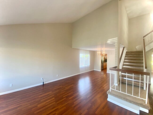 32861 Regents Blvd in Union City, CA - Building Photo - Building Photo