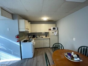 44 N Sussex St in Dover, NJ - Building Photo - Building Photo