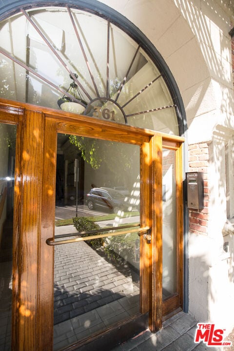 361 S Detroit St in Los Angeles, CA - Building Photo - Building Photo