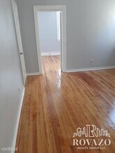 332 Sip Ave-Unit -# 1 in Jersey City, NJ - Building Photo - Building Photo