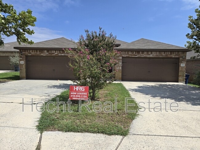 2531 Paymeyer in New Braunfels, TX - Building Photo - Building Photo