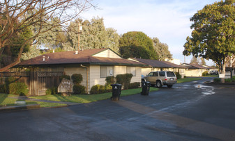 1960 Rock St Apartments