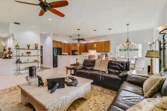 18951 Painted Leaf Ct in Jupiter, FL - Building Photo - Building Photo