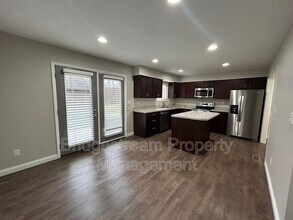 1076 Beryl Trail in Dayton, OH - Building Photo - Building Photo