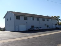 424 Wyman St in Sycamore, IL - Building Photo - Building Photo