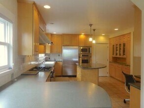 6010 NE 61st St in Seattle, WA - Building Photo - Building Photo