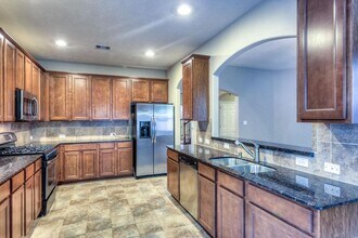 5402 Ringneck Glen Dr in Spring, TX - Foto de edificio - Building Photo
