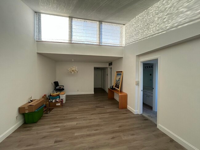 property at 2540 Boundbrook Blvd