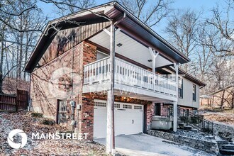 1222 Constitution Dr in Louisville, KY - Building Photo - Building Photo