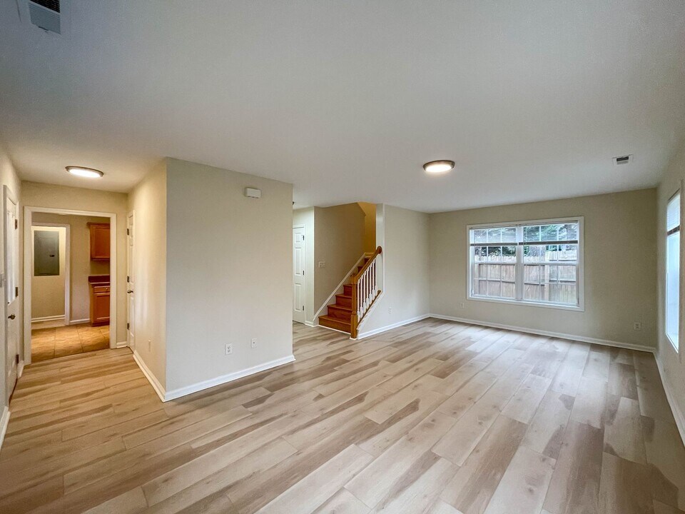 101 Telfare Ln in Asheville, NC - Building Photo