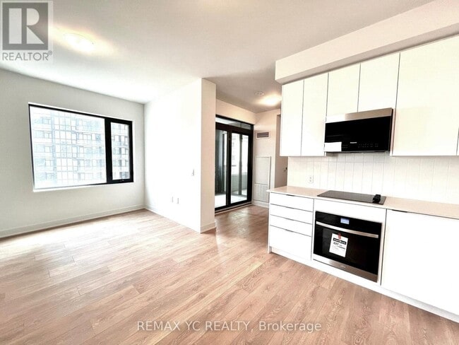 2920 Hwy 7 in Vaughan, ON - Building Photo - Building Photo