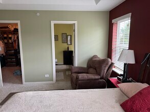10003 Cummings St, Unit 999.00 in Huntley, IL - Building Photo - Building Photo