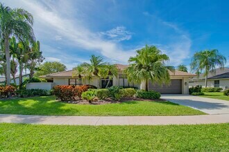 11415 Boca Woods Ln in Boca Raton, FL - Building Photo - Building Photo