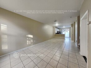 1887 NW 79th Way in Pembroke Pines, FL - Building Photo - Building Photo