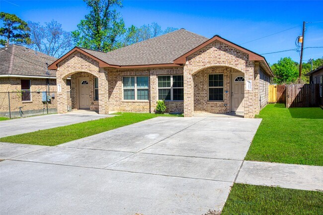 9306 Bean St in Houston, TX - Building Photo - Building Photo