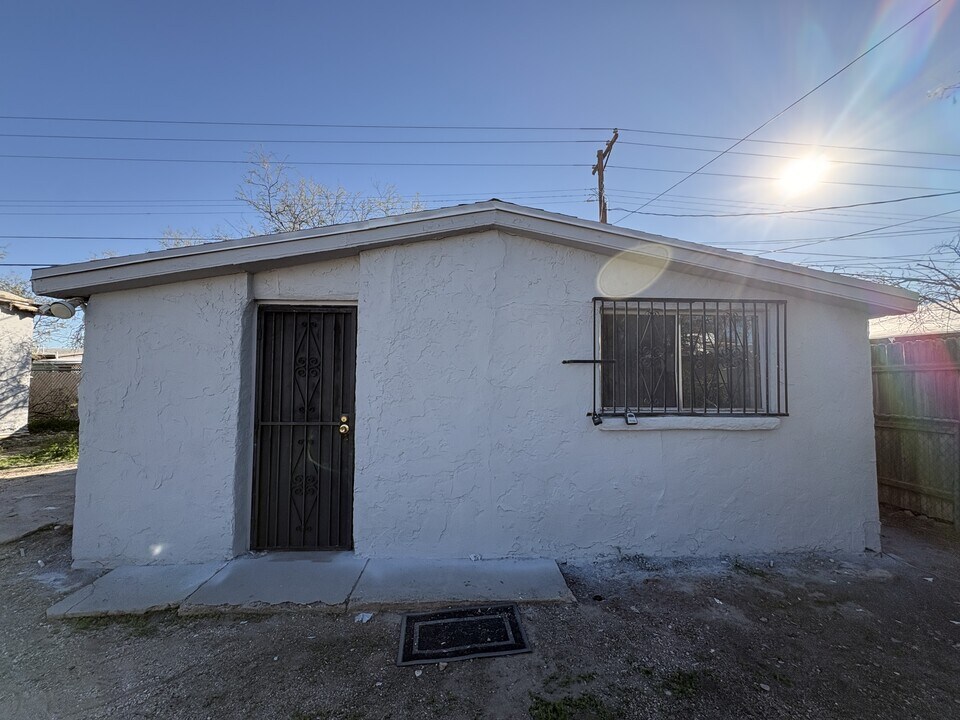 425 W Columbia St in Tucson, AZ - Building Photo