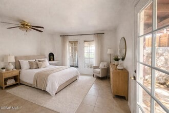 320 Arboles Dr in El Paso, TX - Building Photo - Building Photo