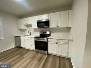 9 Farrell Ln in Fredericksburg, VA - Building Photo - Building Photo