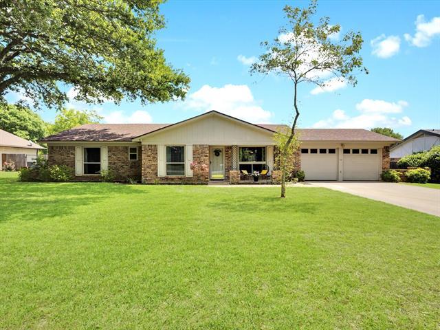property at 1323 Hemphill Dr