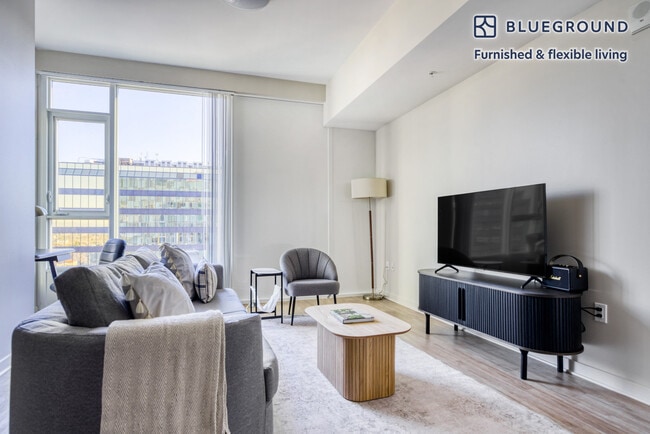 1 S Market St-Unit -FL17-ID752 in San Jose, CA - Building Photo - Building Photo