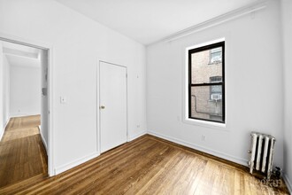 35 E 17th St in Brooklyn, NY - Building Photo - Building Photo