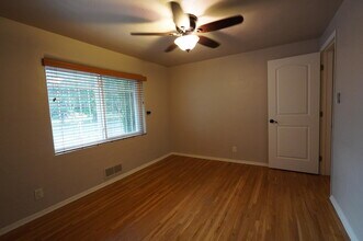 2806 San Pedro Dr NE in Albuquerque, NM - Building Photo - Building Photo