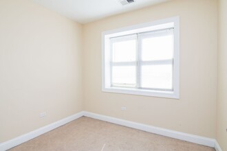 3508 W Cortland St in Chicago, IL - Building Photo - Building Photo