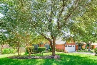 7905 Monona Ave. in Austin, TX - Building Photo - Building Photo