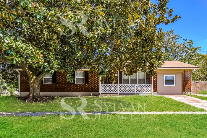 1007 Winstonian Way St in Jacksonville, FL - Building Photo