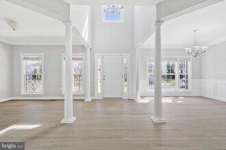21686 Steatite Ct in Ashburn, VA - Building Photo - Building Photo