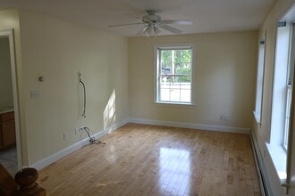 38 Storer St in Saco, ME - Building Photo - Building Photo