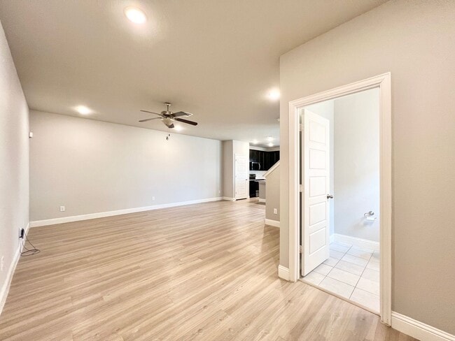 5002 Villas Dr in Sanger, TX - Building Photo - Building Photo