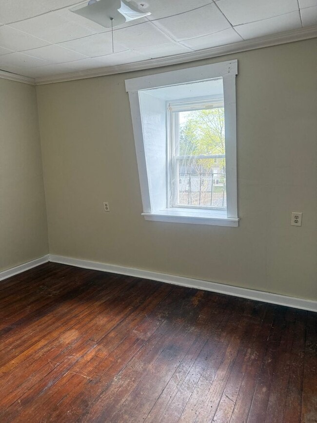 104 Mechanic St in Killingly, CT - Building Photo - Building Photo