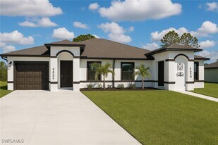 4622 Leonard Blvd S in Lehigh Acres, FL - Building Photo