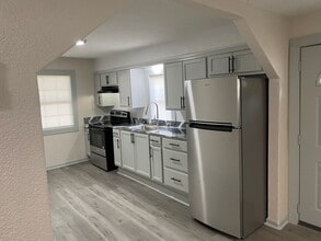 626 Edward St in Malvern, AR - Foto de edificio - Building Photo