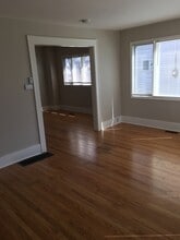 222 W Molloy Rd in Mattydale, NY - Building Photo - Building Photo