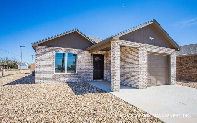 2606 N Avenue P in Lubbock, TX - Building Photo - Building Photo