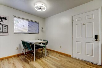 11720 Raintree Dr in Temple Terrace, FL - Building Photo - Building Photo
