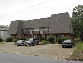 2201 Fendley Dr Apartments