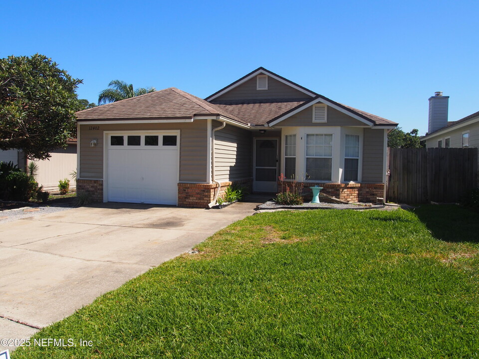 12402 Silent Brook Trail N in Jacksonville, FL - Building Photo